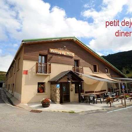 Auberge La Prairie Matemale Exterior foto